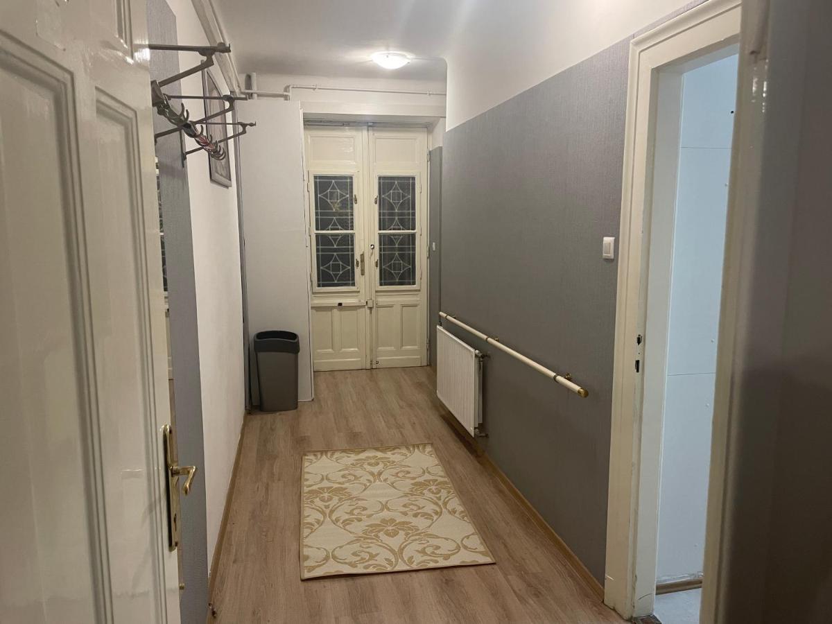 Cozy Apartment On Raday Corso Budapest Bagian luar foto